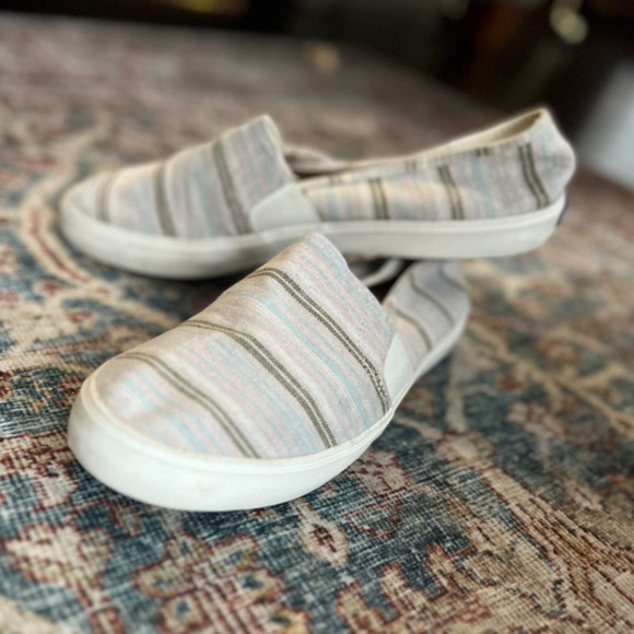 Keds Slip On Multi Stripe Canvas Shoe S : 10 - Picture 5 of 8